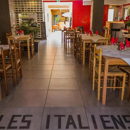 Hotel Les Italiens Biscarrosse Exteriör bild